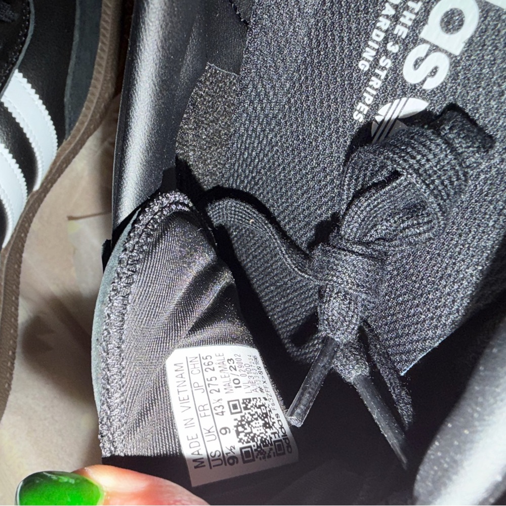 NEW NWB 9.5 adidas Samba Black and White Women's Sneakers shoes - Picture 7 of 9